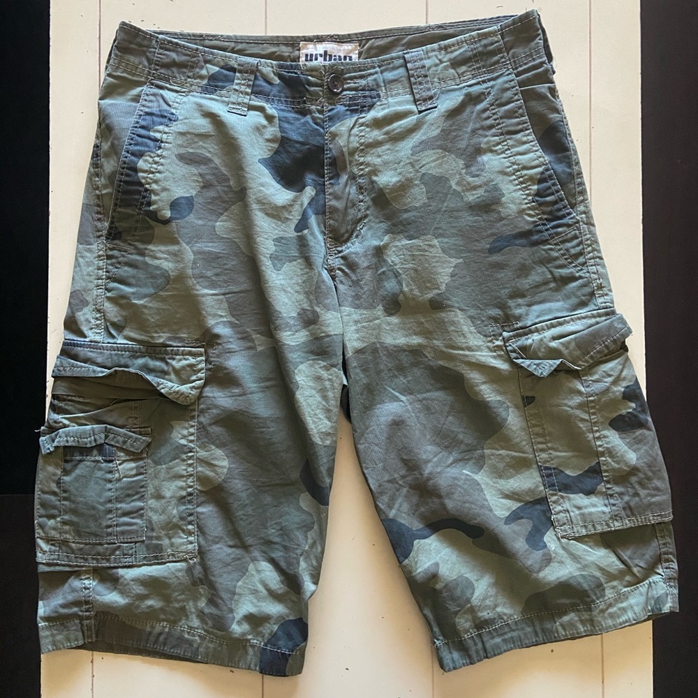 (4 for $15) Men’s Cali Cargo Shorts